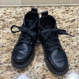 The Children’s place booties for toddler size 11